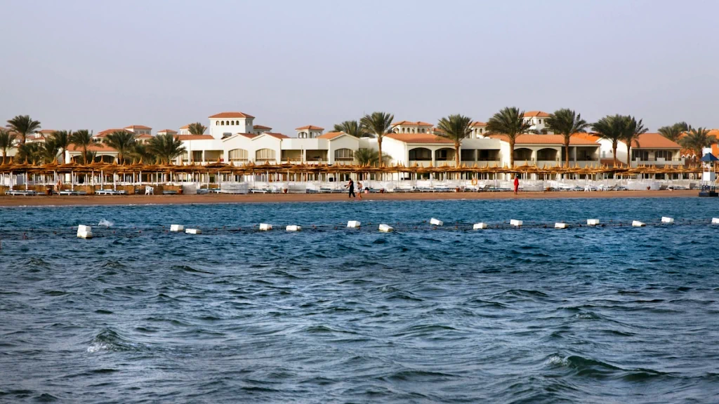 الفندق دانا بيتش ريزورت - الغردقة